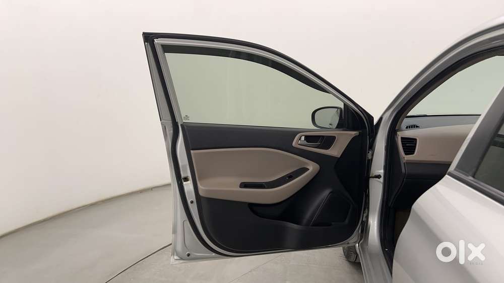 Hyundai Elite I20 Asta 1.4 Crdi, 2015, Petrol