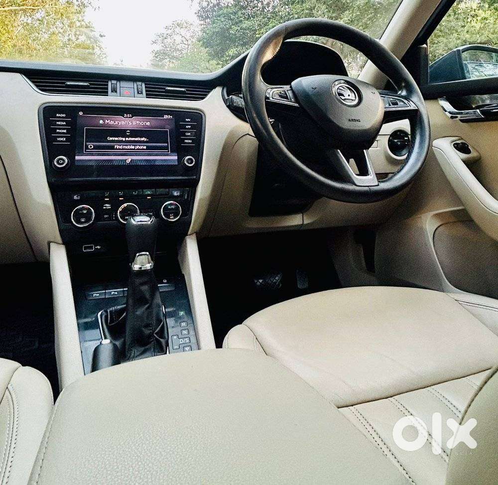 Skoda Octavia 2.0 L K Tsi At, 2018, Petrol