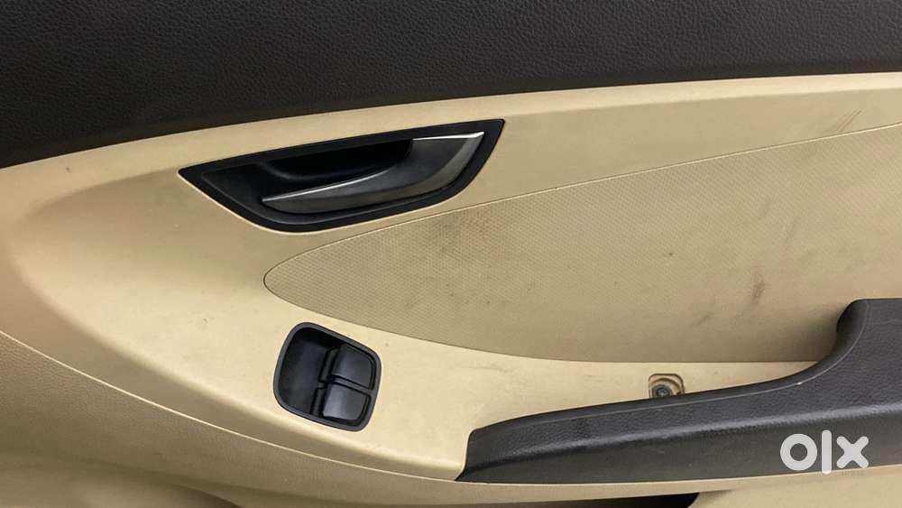 Hyundai Eon Sportz, 2016, Petrol