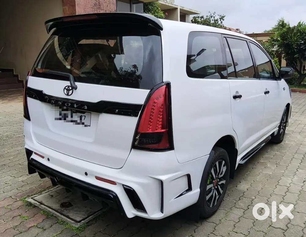 Toyota Innova 2.5 G 2013