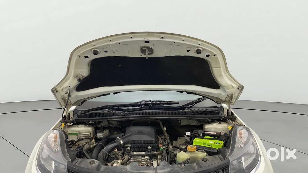 Tata Nexon 1.2 Revotron Xma, 2019, Petrol