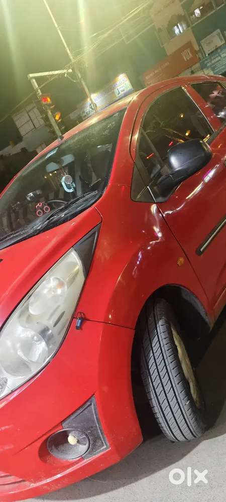 Chevrolet Beat Petrol 2012