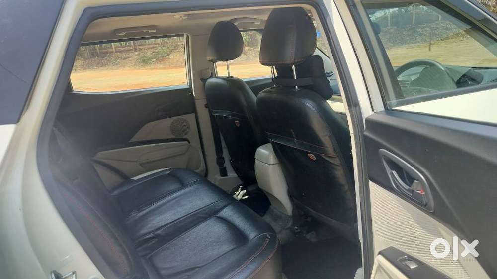 Mahindra Xuv300 W6, 2022, Petrol