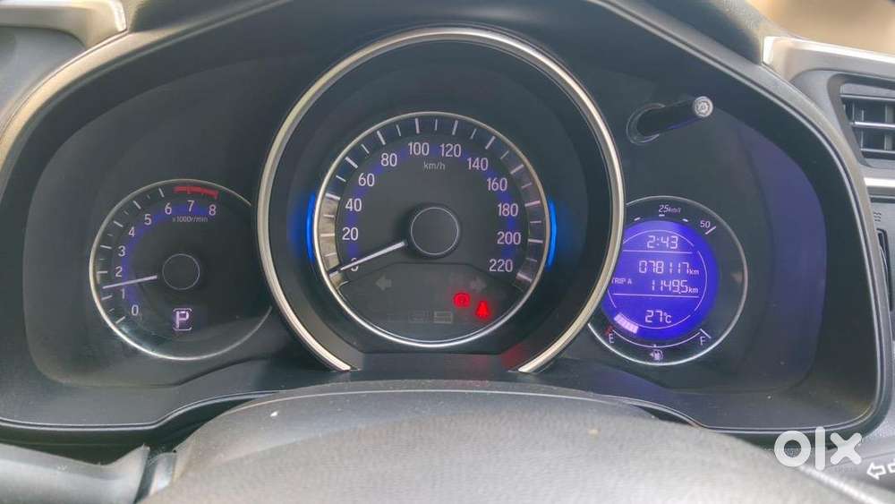 Honda Jazz 2020 , 2021 Registration,petrol Well Maintained