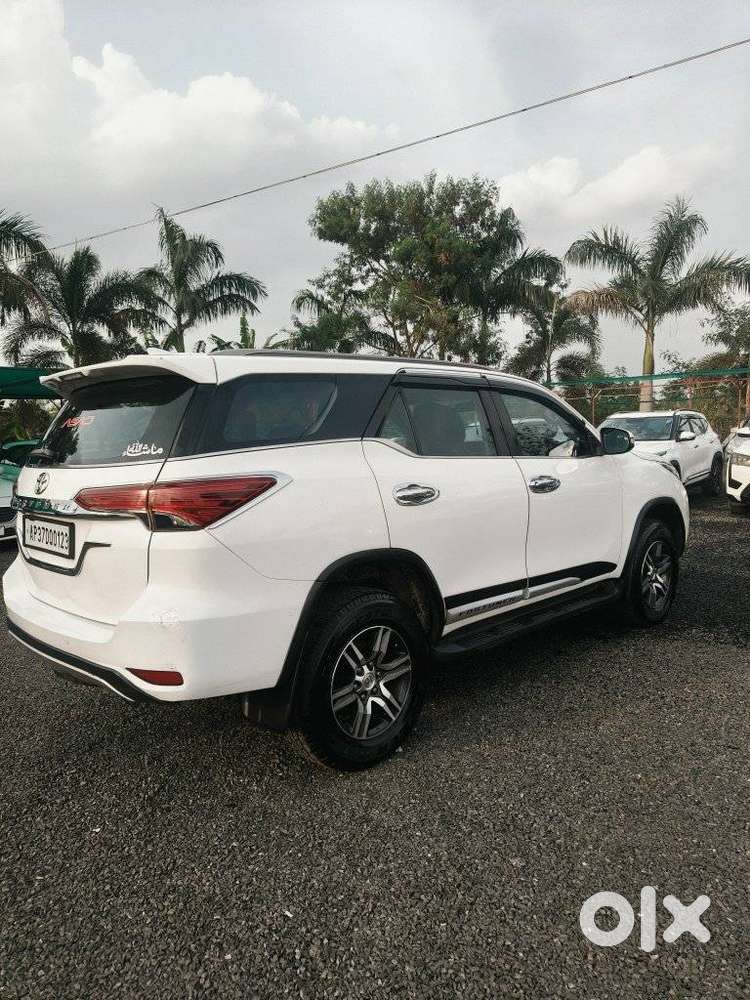 Toyota Fortuner 4x2 At 2.8 Diesel, 2017, Diesel