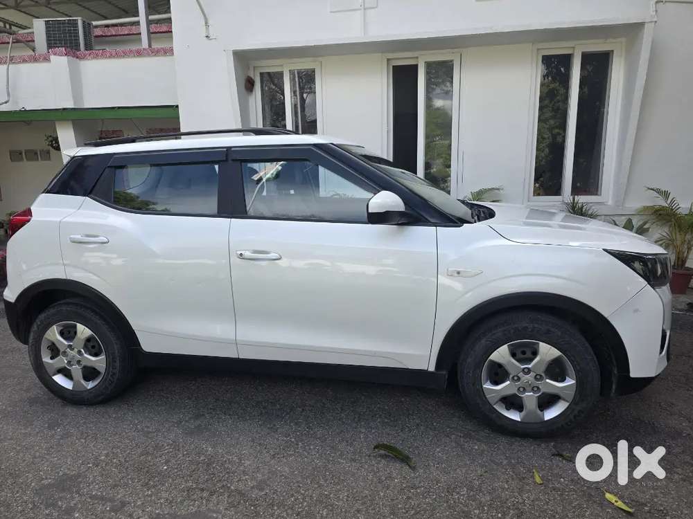 Mahindra Xuv300 W6 2024 Petrol Manual