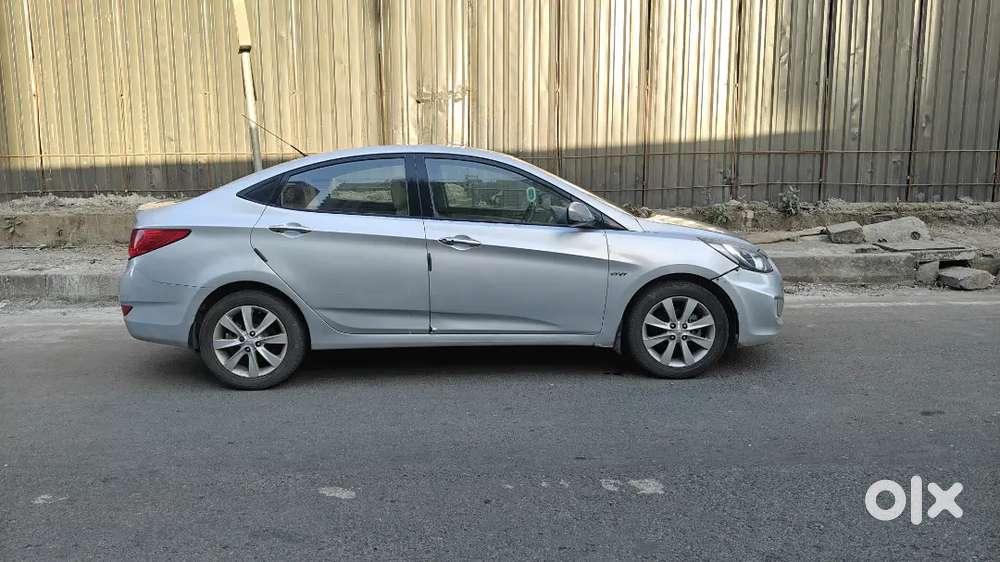 Hyundai Verna Sx Vtvt -2011