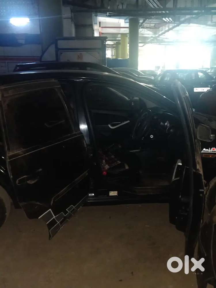 Ford Figo 2012 Petrol 60000 Km Driven