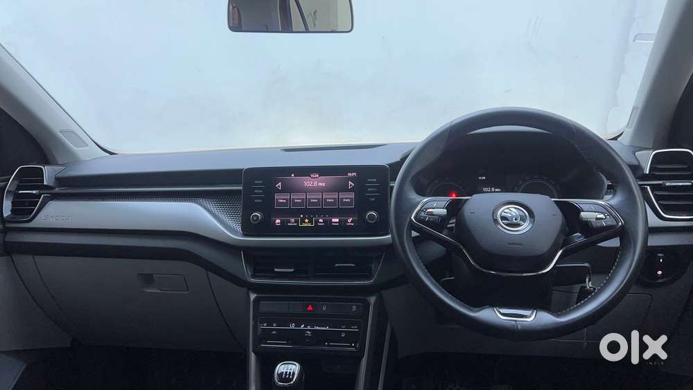 Skoda Kushaq Ambition 1.0l Tsi Mt, 2023, Petrol