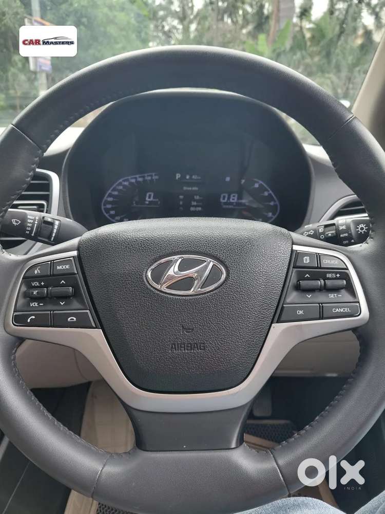 Hyundai Verna 1.5 Sx (o) Vtvt Ivt, 2023, Petrol