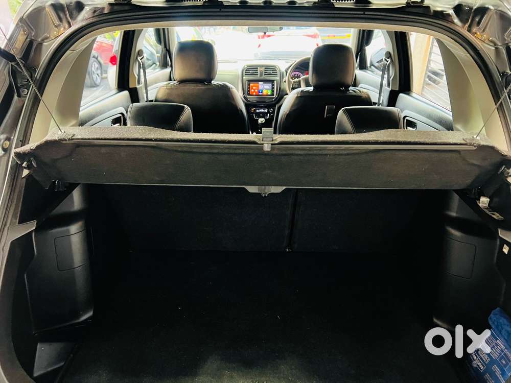 Maruti Suzuki Brezza 1.5 Zxi Plus Smart Hybrid, 2021, Petrol