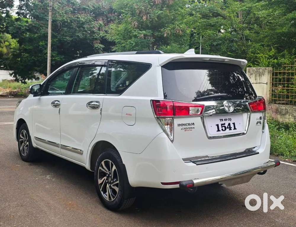 Toyota Innova Crysta 2.4 V 7 Str, 2024, Diesel