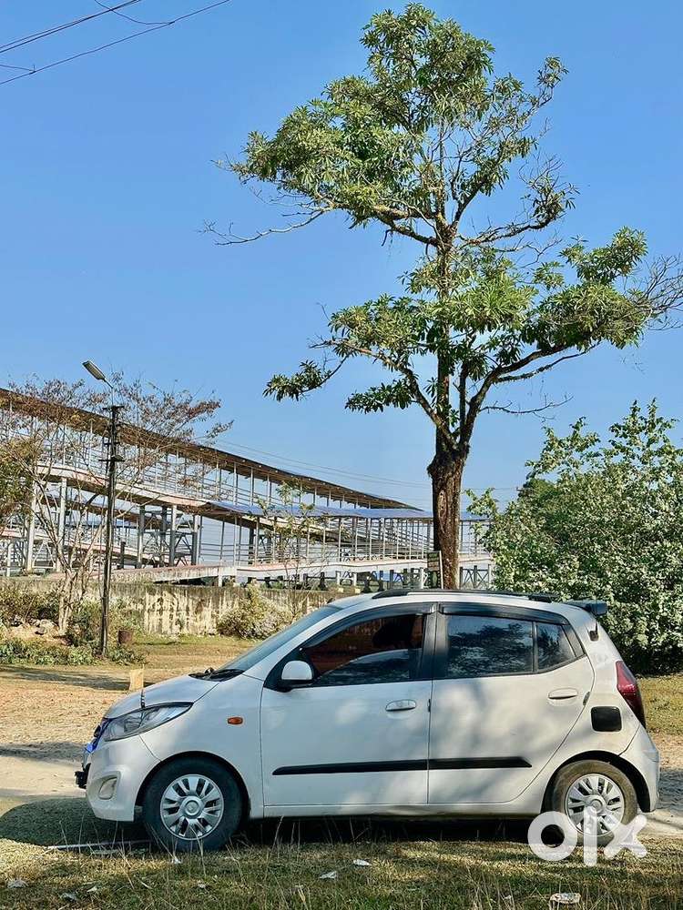 Hyundai I10 2017 Petrol 75000 Km Driven