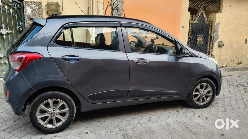 Hyundai Grand I10 2015 Diesel 125000 Km Driven