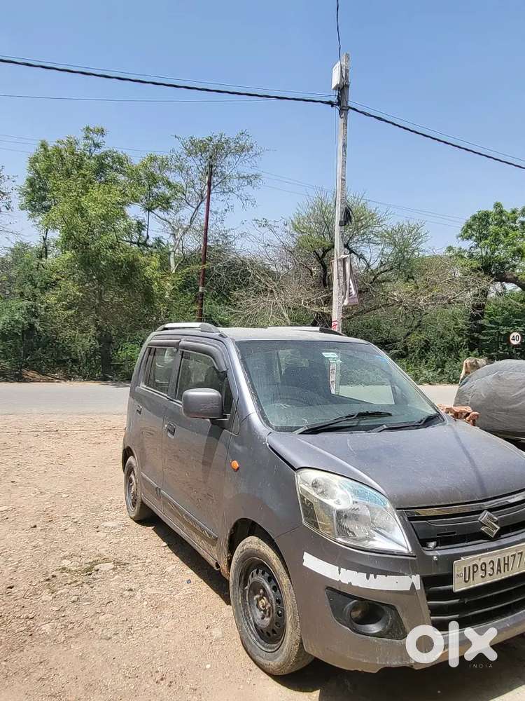 2013-14 Model Wagonr Petrol +cng Mileage 35+ Tyre 90% New