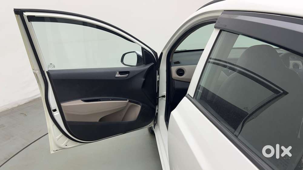 Hyundai Grand I10 1.2 Kappa Sportz, 2015, Petrol