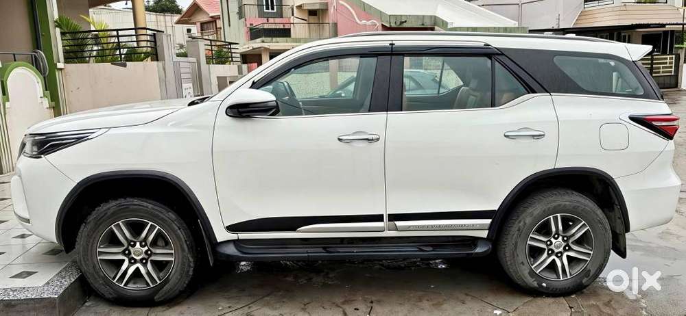 Toyota Fortuner 4x2 At 2.8 Diesel, 2022, Diesel