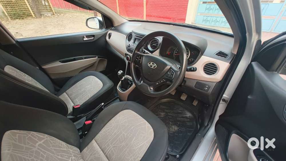 Hyundai Grand I10 2013-2016 Sportz, 2016, Petrol