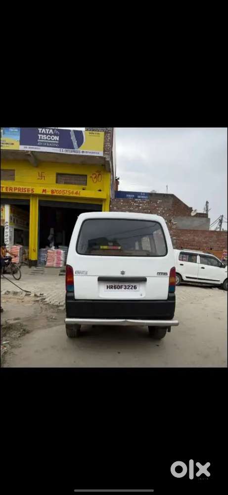 Maruti Suzuki Eeco 2016