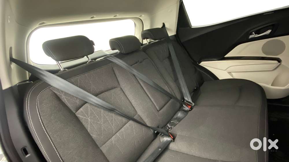 Mahindra Xuv 3xo Ax5l 1.2 Petrol At, 2024, Petrol