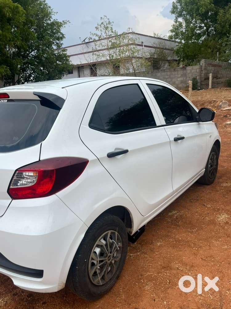 Tata Tiago Petrol 2025