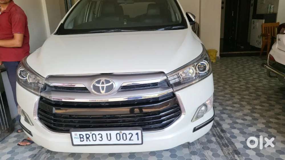 Toyota Innova Crysta Diesel 2016