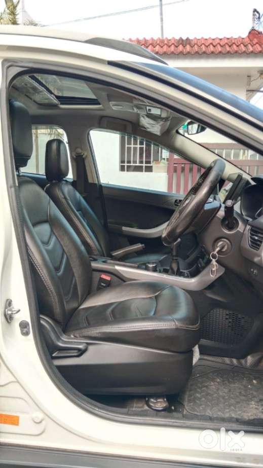 Tata Nexon 1.2 Revotron Xm (s), 2020, Petrol