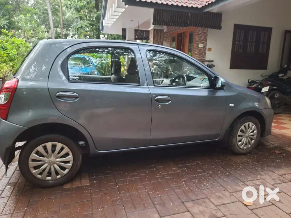 Toyota Etios Liva 2015 Petrol 92000 Km Driven