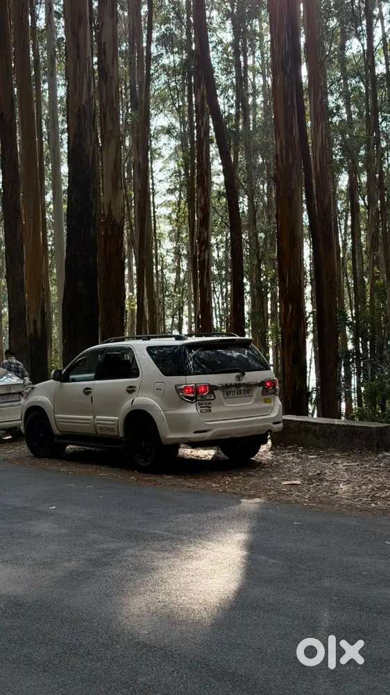 Toyota Fortuner 2012 Diesel 210000 Km Driven