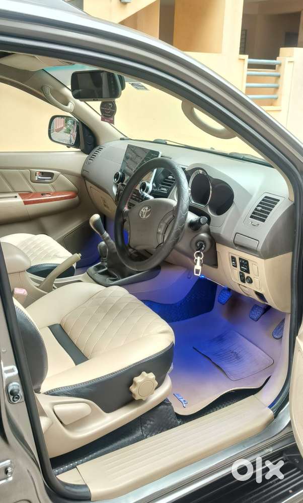 Toyota Fortuner 3.0 4x4 Manual, 2010, Diesel
