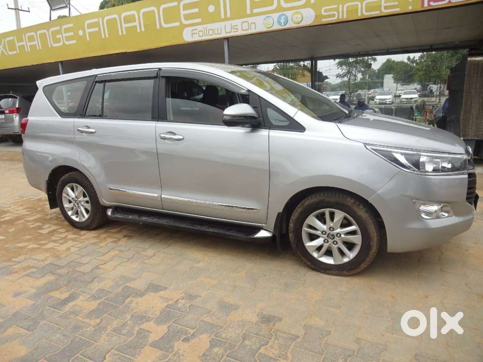 Toyota Innova Crysta 2.8 Gx At 8s, 2019, Diesel