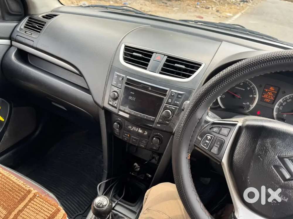 Maruti Suzuki Swift Ddis Zdi 2012