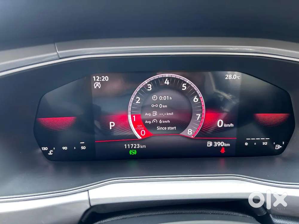 Taigun Gt +  8 Months  14000 Km  1.5 Petrol Turbo Tsi  Dsg