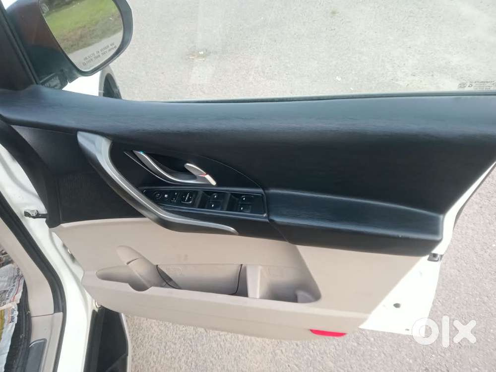 Mahindra Xuv500 W10 At, 2017, Diesel