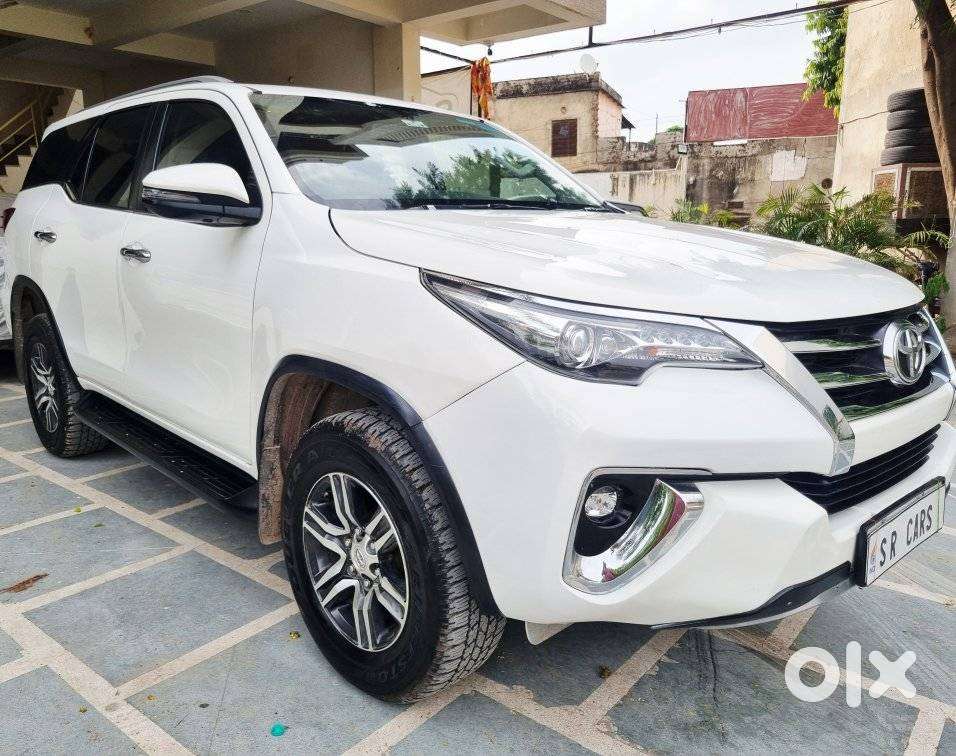Toyota Fortuner [2021-ongoing] 2.8 2wd Diesel At, 2021, Diesel