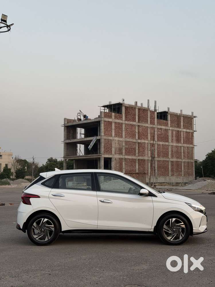 Hyundai I20 Petrol Cvt Asta, 2021, Petrol