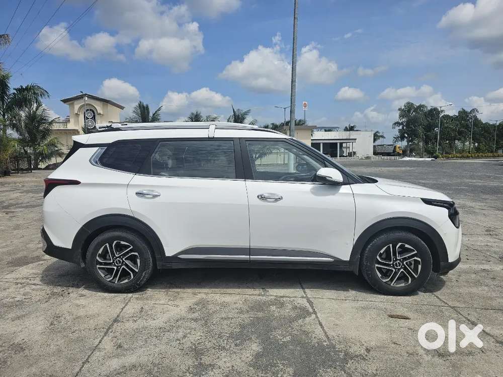 Kia Carens 2024 Diesel Well Maintained