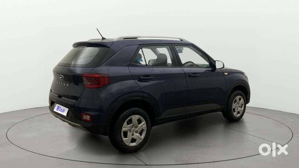 Hyundai Venue S 1.2 Petrol, 2020, Petrol