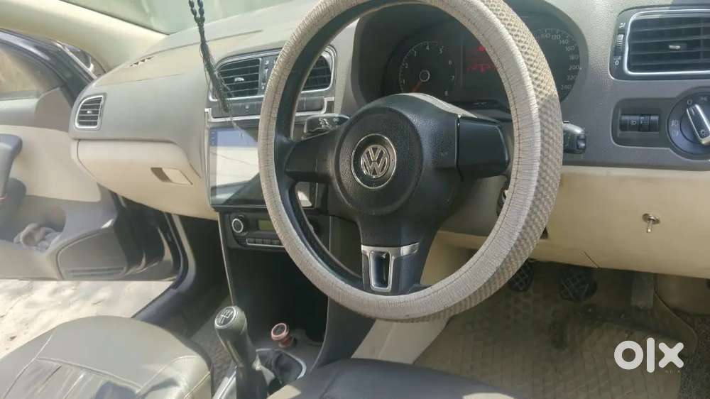 Volkswagen Vento 2011 Petrol