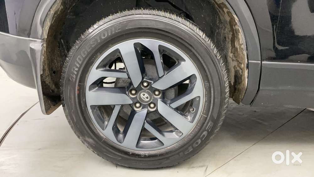 Tata Harrier Xza Plus Dark Edition, 2021, Diesel