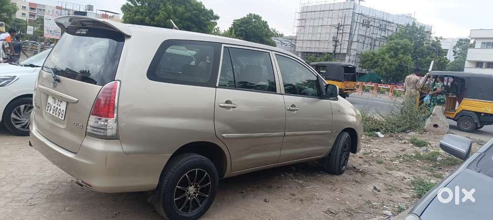 Toyota Innova 2.5 G (diesel) 8 Seater, 2009, Diesel