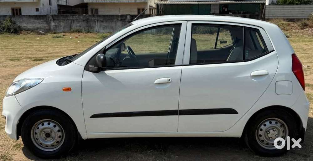 Hyundai I10 Era, 2012, Cng & Hybrids