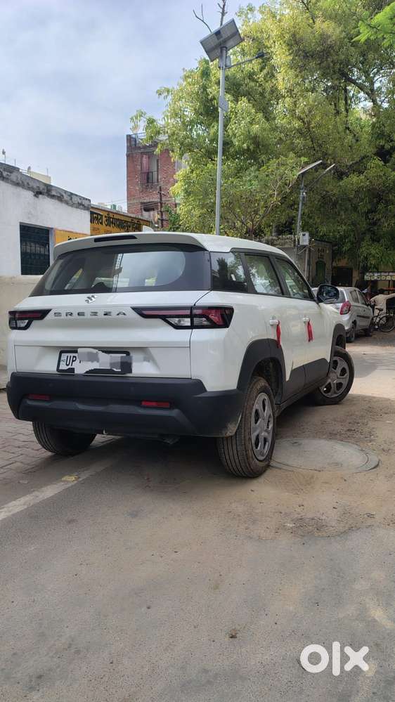 Maruti Suzuki Brezza 1.5 Vxi Smart Hybrid, 2025, Petrol