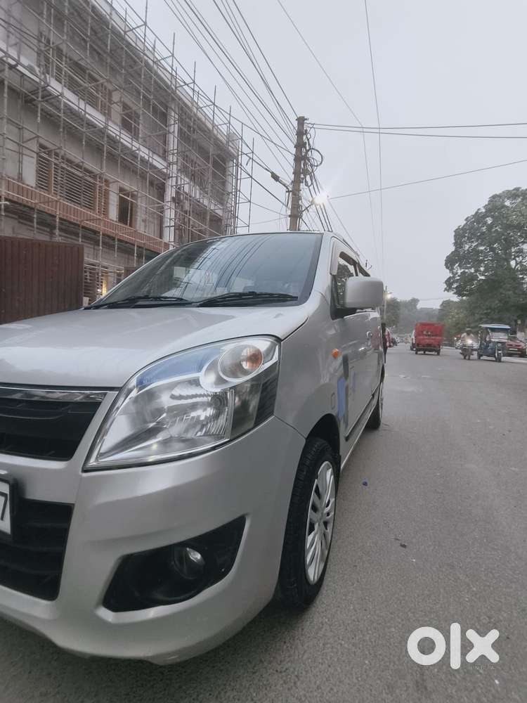 Maruti Suzuki Wagon R Amt Vxi Plus, 2016, Petrol