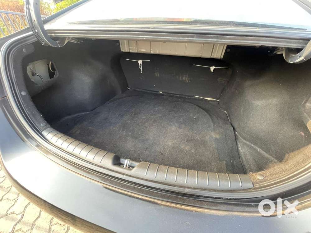 Hyundai Verna Hyundai-verna-crdi-1.6-sx-option, 2018, Diesel