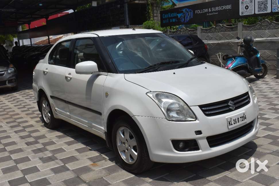 Maruti Suzuki Swift Dzire 1.2 Zxi Bsiv, 2011, Petrol