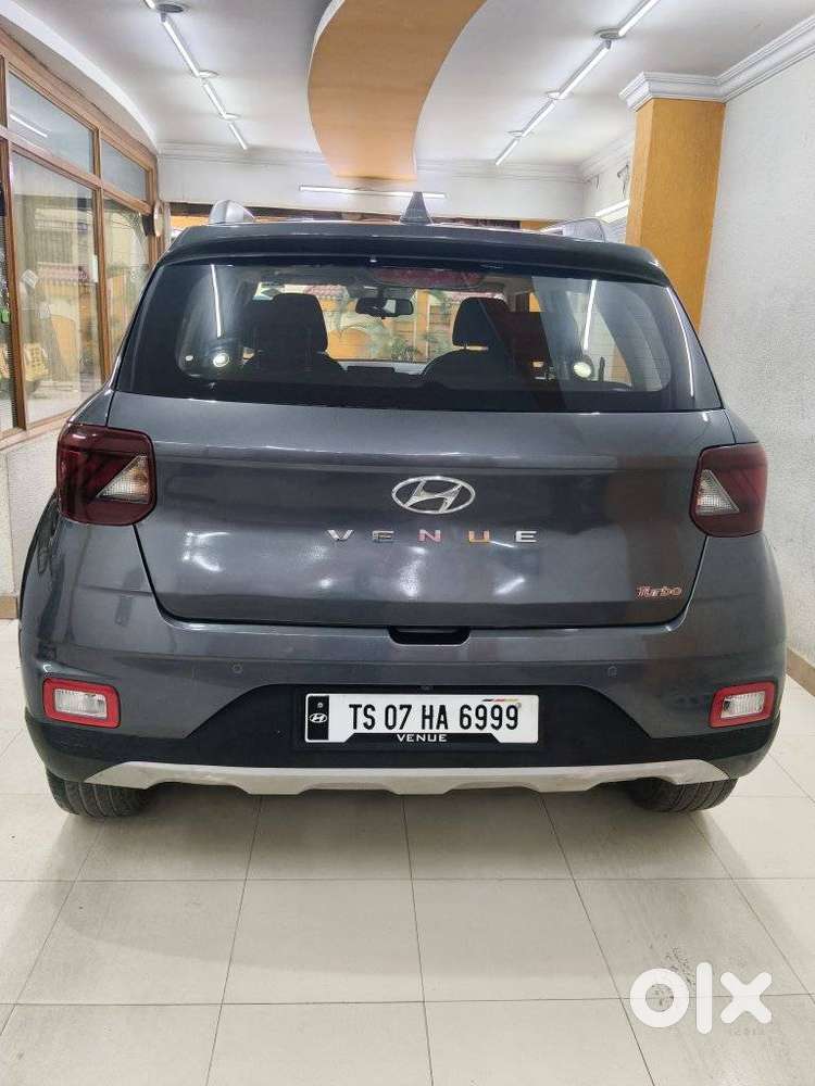 Hyundai Venue 1.0 Sx Turbo Dct, 2019, Petrol