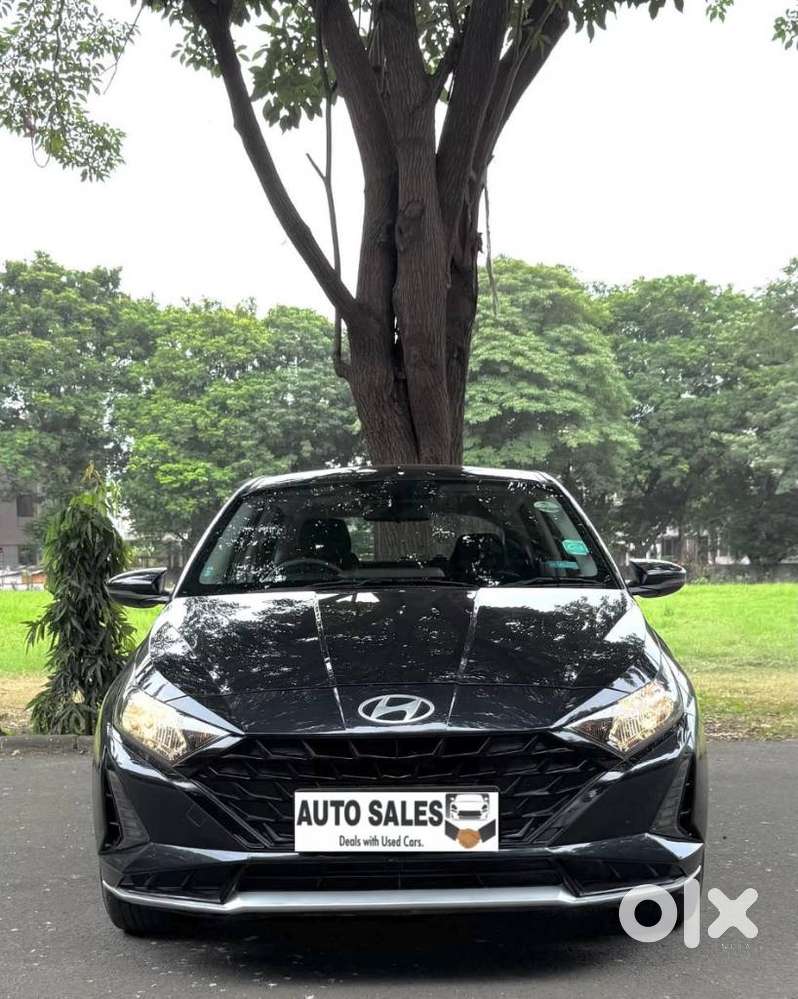 Hyundai I20 Sportz 1.2 Ivt, 2023, Petrol