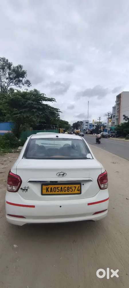 Hyundai Xcent 2017 Diesel 145000 Km Driven