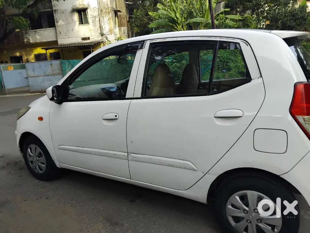 Hyundai I10 Asta 2010 Km Driven